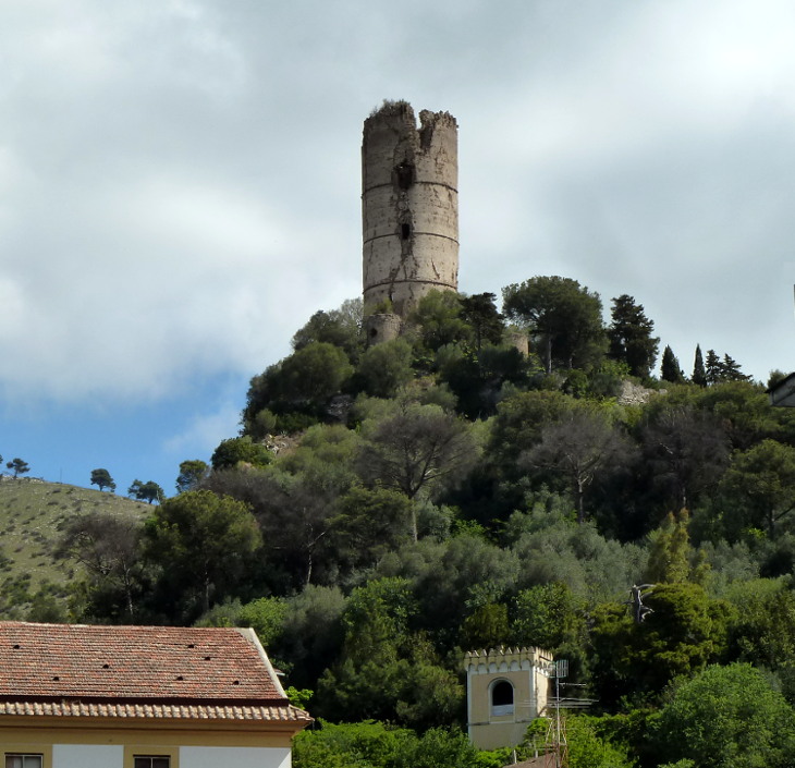 MADDALONI foto del comune di Maddaloni in prov di Caserta in Campania